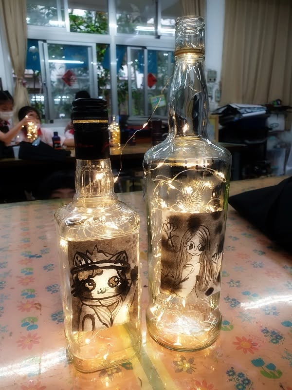 自強國小美術班:教學系列(創意燈飾教學)作品照片
